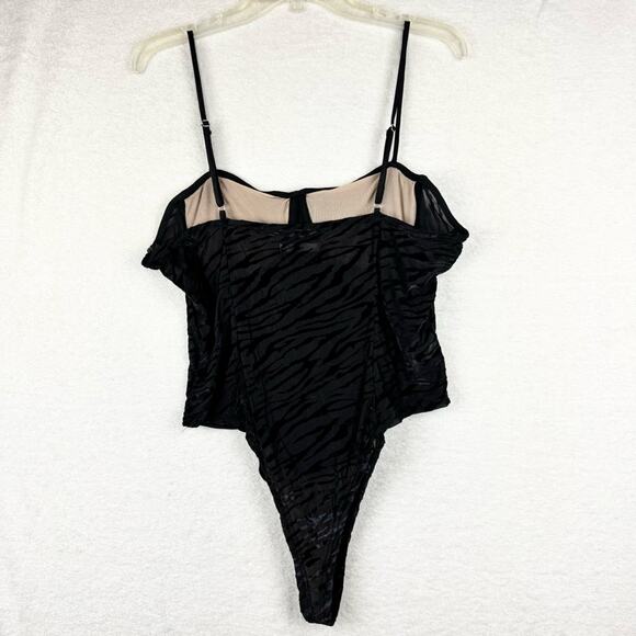 Peppermayo Exclusive - Put Me First Bodysuit - Velvet Burnout Zebra Black Sz 16 - Picture 12 of 16